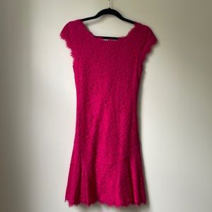 Diane Von Furstenberg “Brittany” lace dress, fuschia jewel size 2 NWT